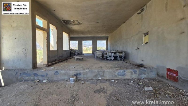 Kookinos Pirgos Kreta Kokkinos Pirgos unfertiges Geschäftsgebäude mit Wohnungen direkt am Meer Gewerbe kaufen